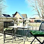 Hotel Strandhaus Moenchgut Lobbe