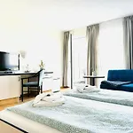 Strandhaus Moenchgut Lobbe Hotel Goehren (Ruegen)