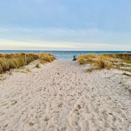 Strandhaus Moenchgut Lobbe