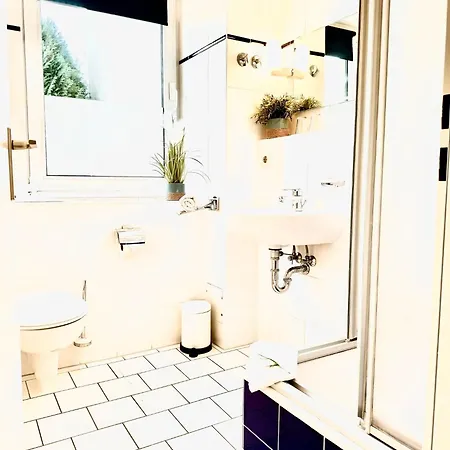 Strandhaus Moenchgut Lobbe Hotel