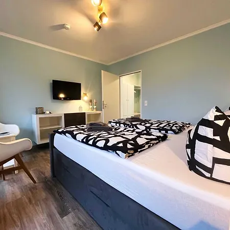 Strandhaus Moenchgut Lobbe Goehren (Ruegen)