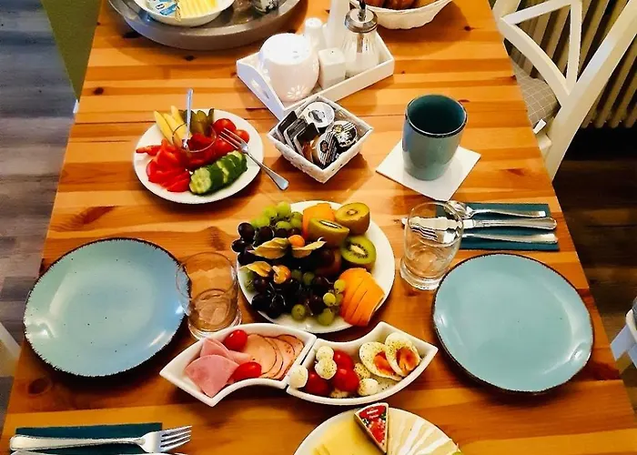 فندق Strandhaus Moenchgut Lobbe