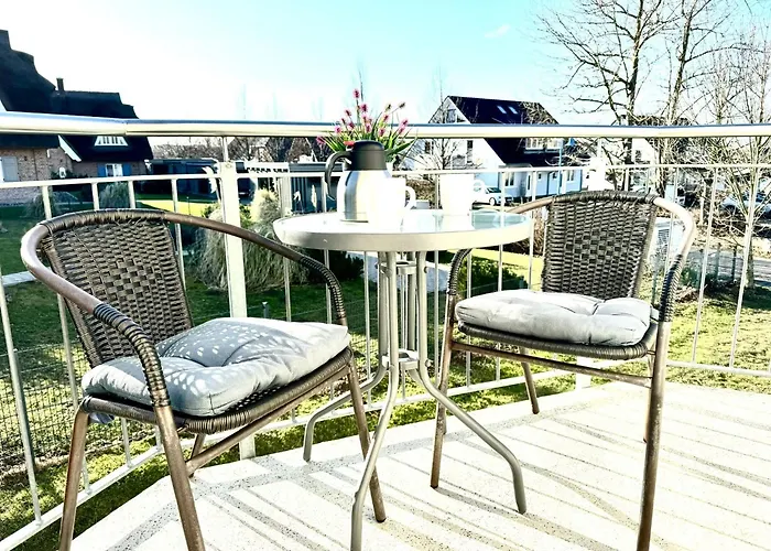 فندق Strandhaus Moenchgut Lobbe غورين