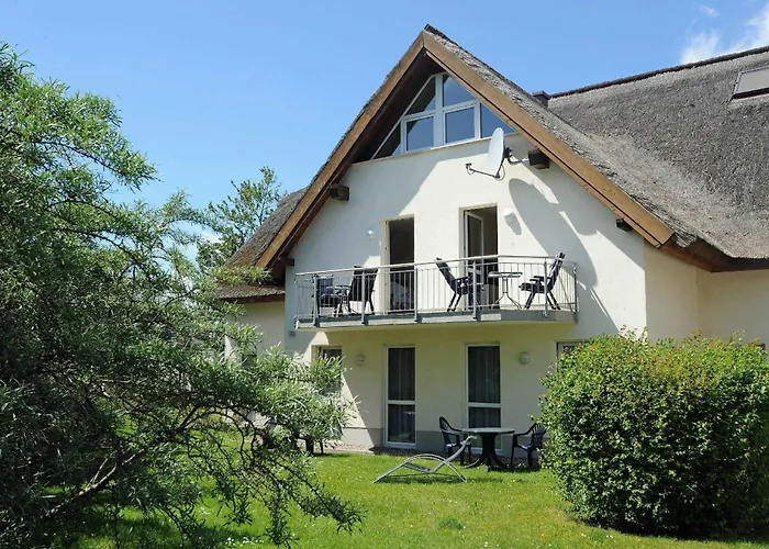 فندق Strandhaus Moenchgut Lobbe