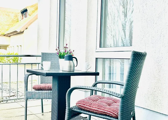 Strandhaus Moenchgut Lobbe * Goehren (Ruegen)